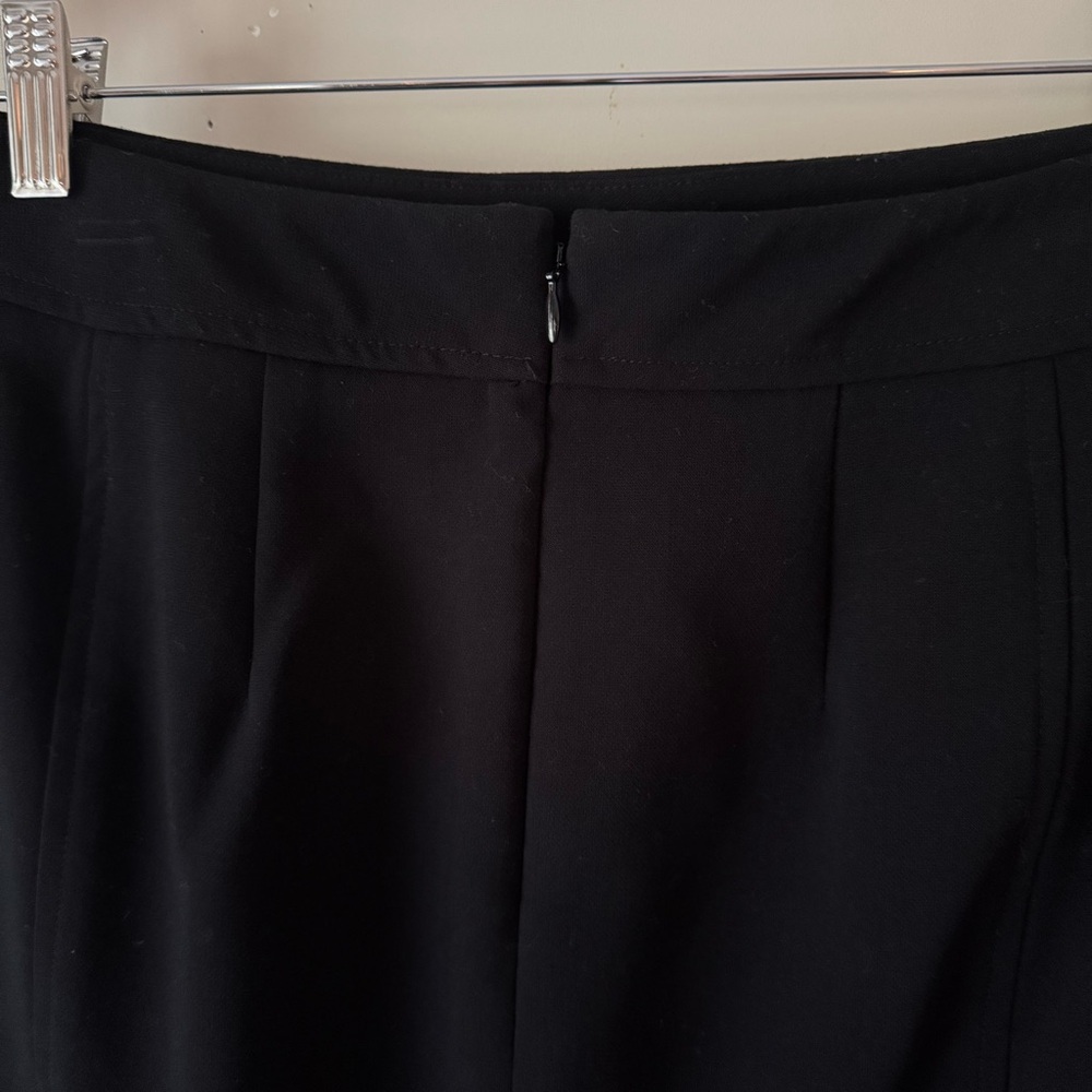 LOFT Petite Pencil Skirt Black 4P Above-the-Knee Classic Workwear - Picture 3 of 11